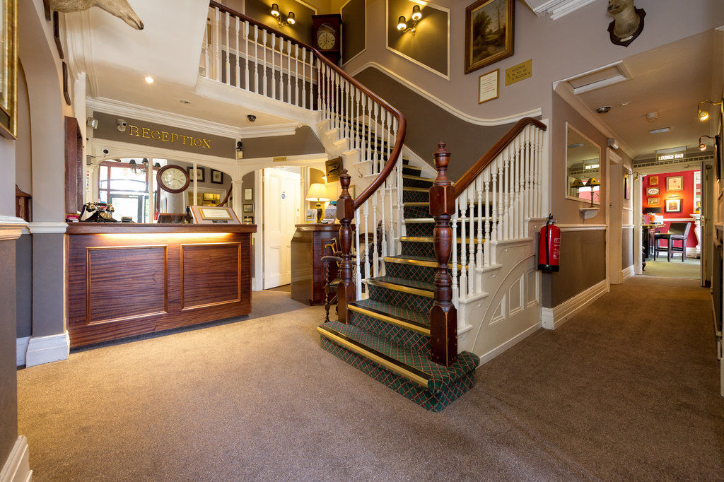 Cheshire Hospitality Ltd T\/A Lennox Lea Studios & Apartments เซล ภายนอก รูปภาพ